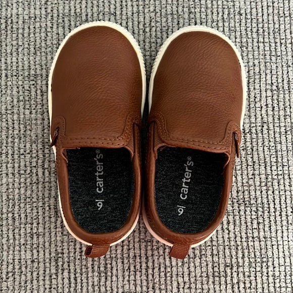 Toddler Carter’s Casual Sneakers - Picture 1 of 3
